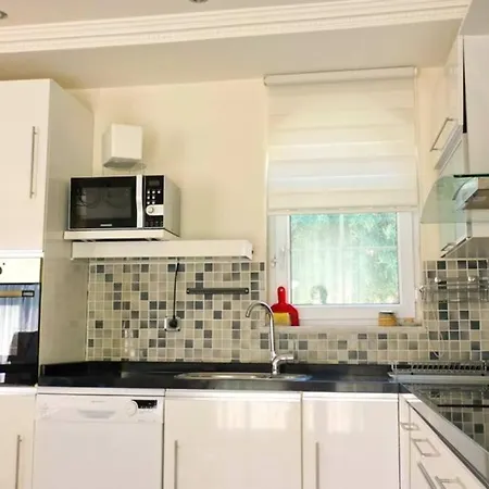 Villa Helin 6 *